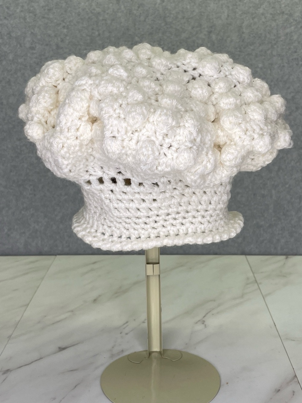 Vintage Handmade Crochet White/Pearl Color Hat/Beanie Rounded Crown Puff Stich